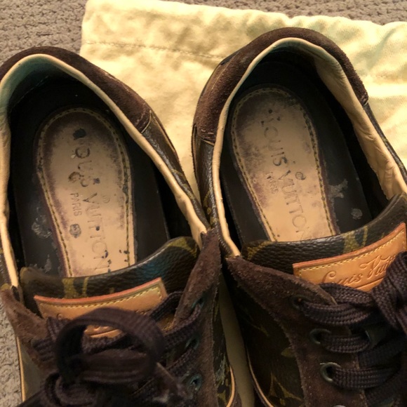 Louis Vuitton Sneakers - Picture 13 of 15